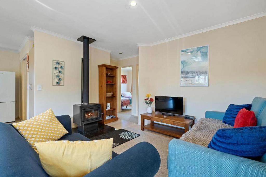 Korimako Ridge - Lake Hawea Holiday Home Exterior foto