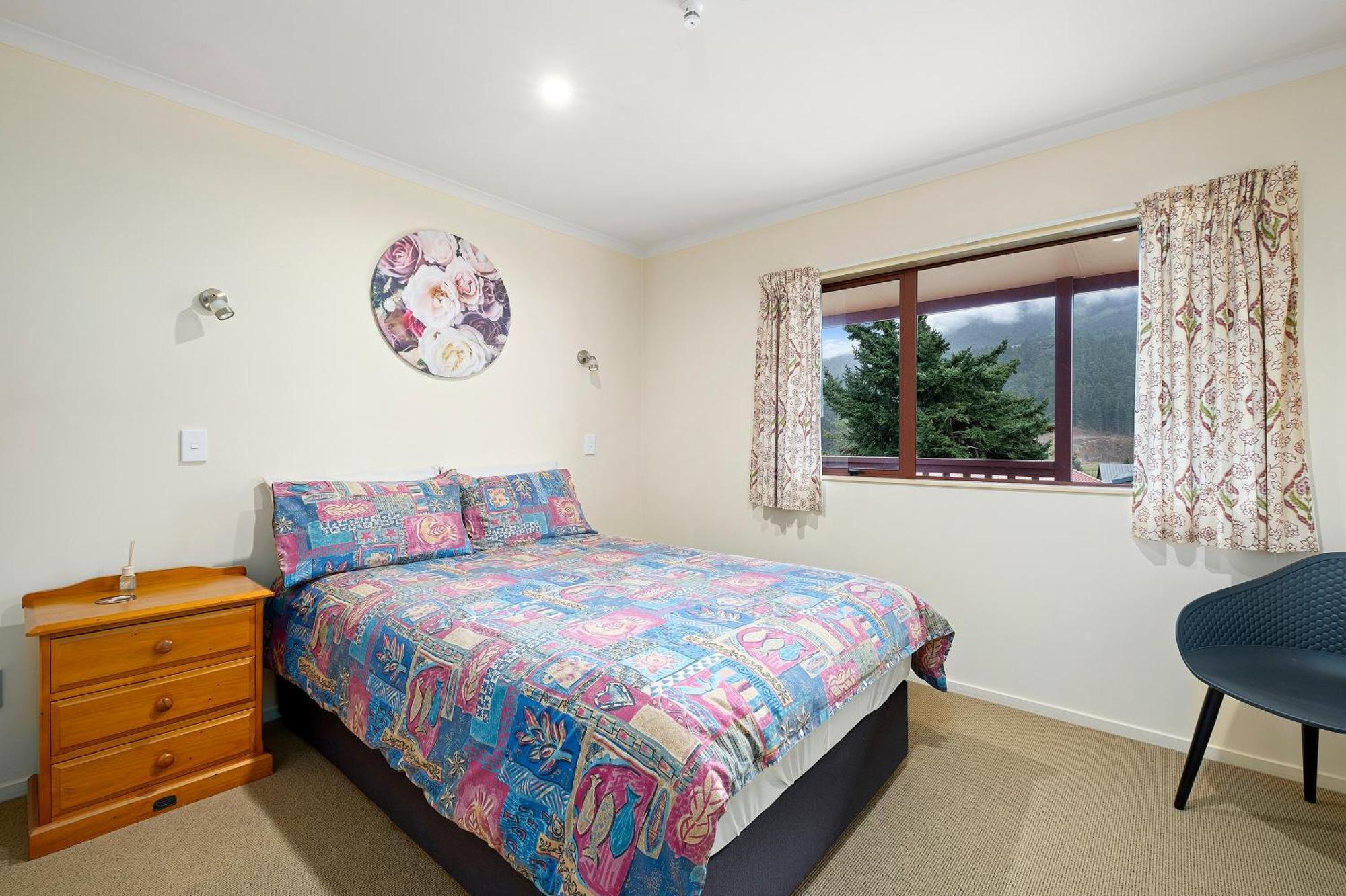 Korimako Ridge - Lake Hawea Holiday Home Exterior foto